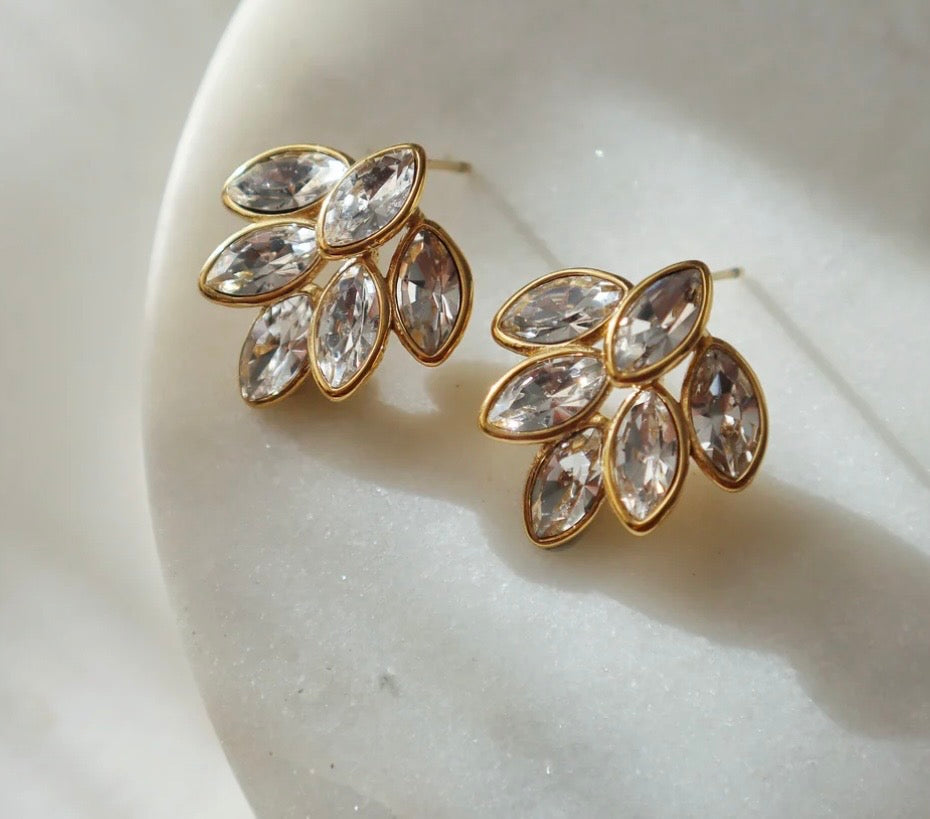 Six marquise-cut crystals earrings