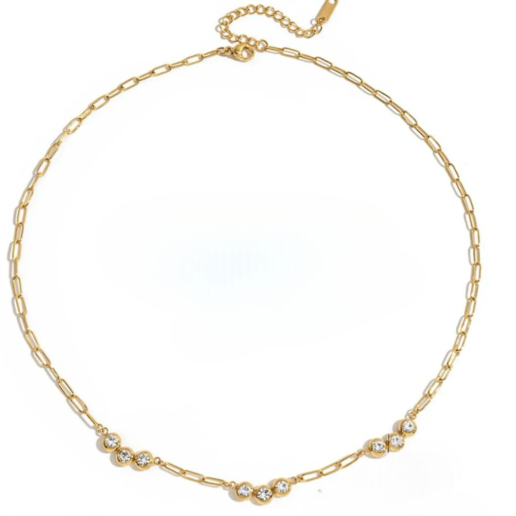 Bezel-set three round crystals necklace