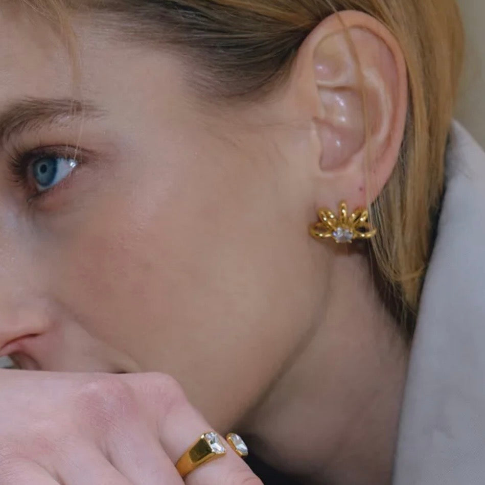 Aster Stud earrings
